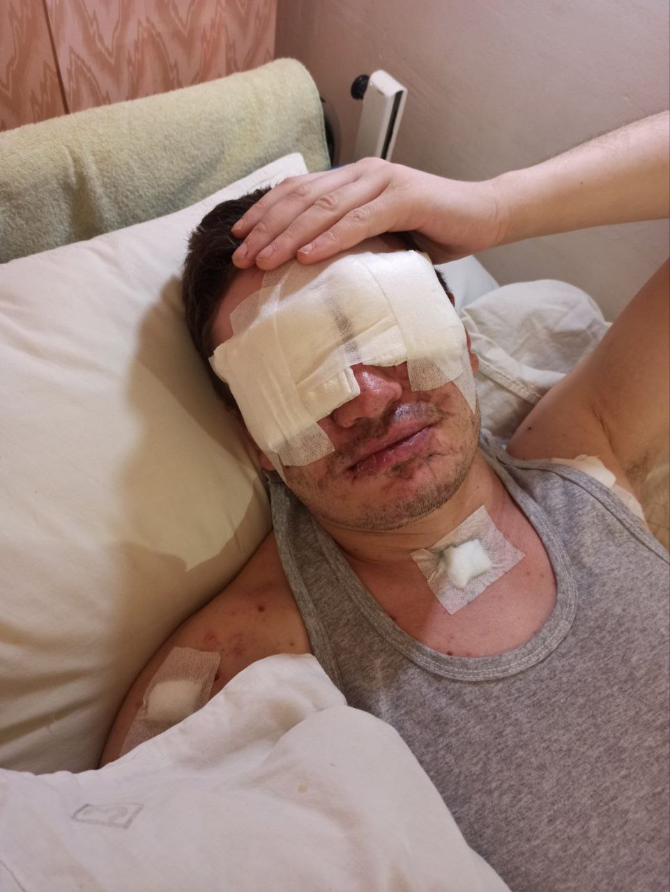 Віталій Верес вийшов з коми і дізнався, що повністю втратив зір внаслідок отриманого поранення